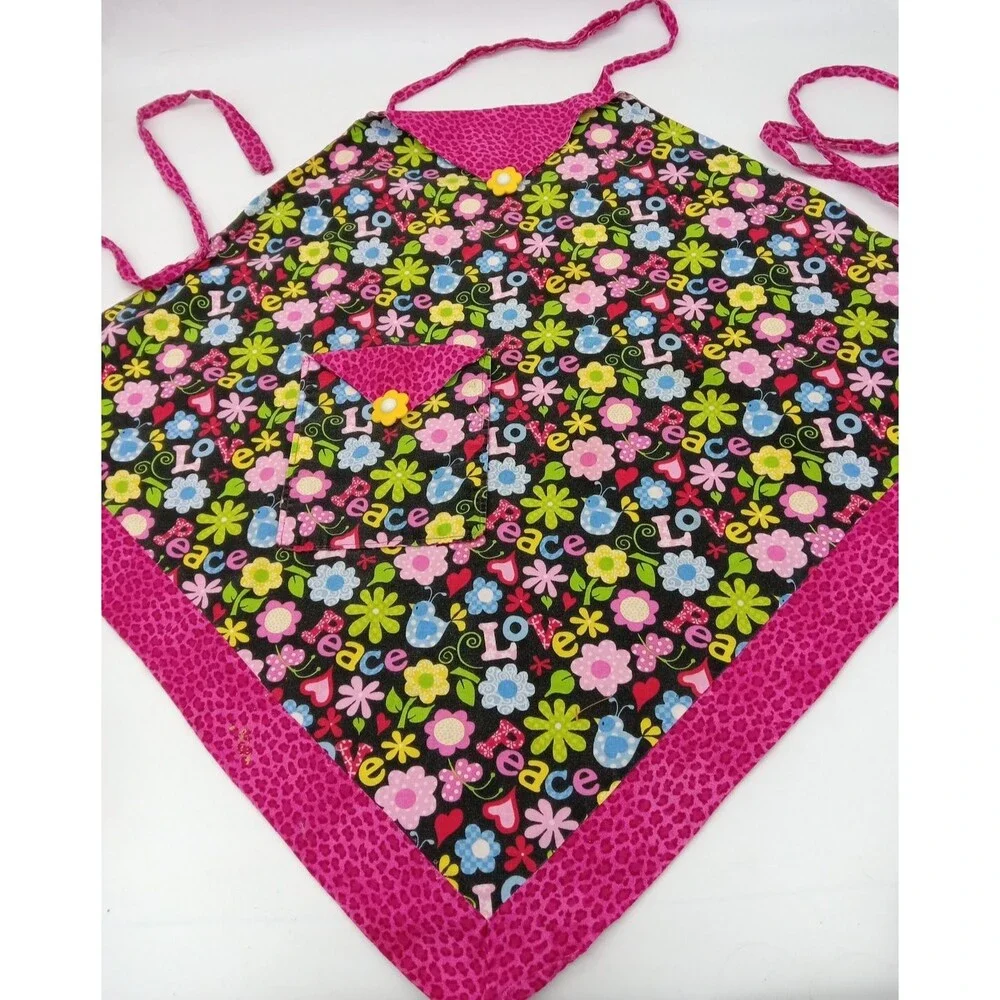 Handmade Vintage Retro Style Peace Love Happy Fun Apron With Pocket